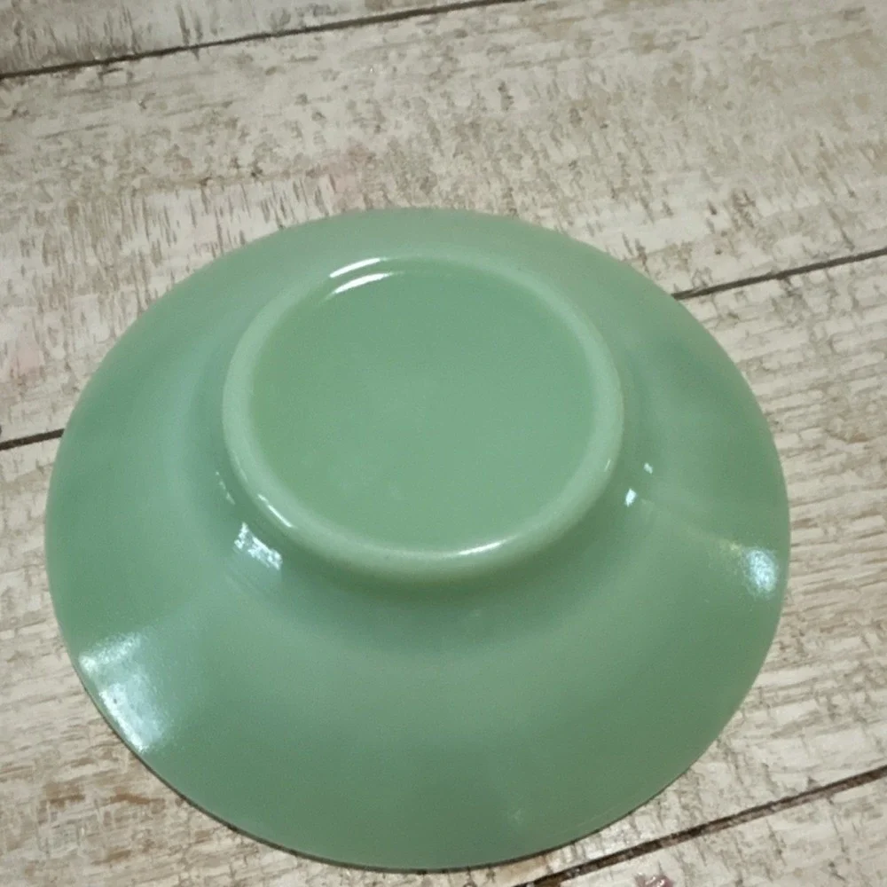 Vintage Jadeite Glass saucer Green Milk Glass Mid Century Modern Serving Dish